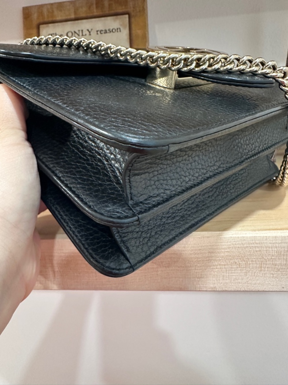 ✨ Gucci Dollar Calfskin Interlocking G Shoulder Bag – Black | Classic & Timeless - Picture 8 of 16
